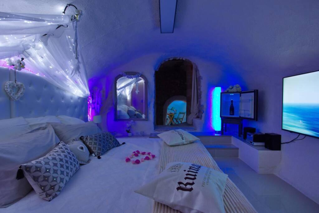 Les Secrets D'Alcove, Nuits Romantiques Avec Spa Aix-en-Provence Exteriör bild